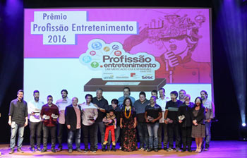 Juntos, vencedores e apresentadores do Prmio (Andr Luiz Mello)